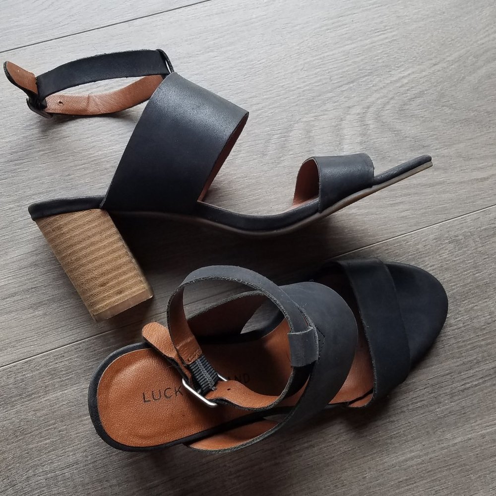 Lucky Brand sandals black and brown